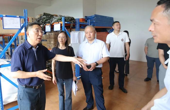 全力以赴做好防汛減災工作，保障人民群眾生命財產(chǎn)安全